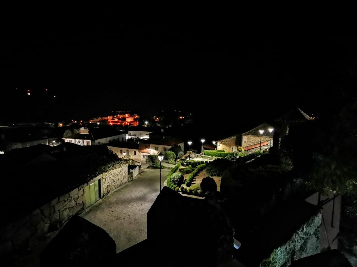 Casa Do Castelo Hotell Sernancelhe Eksteriør bilde