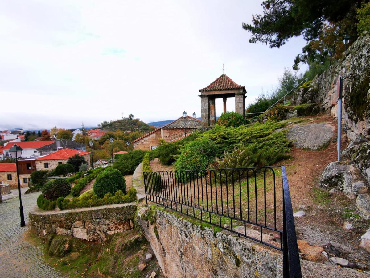 Casa Do Castelo Hotell Sernancelhe Eksteriør bilde